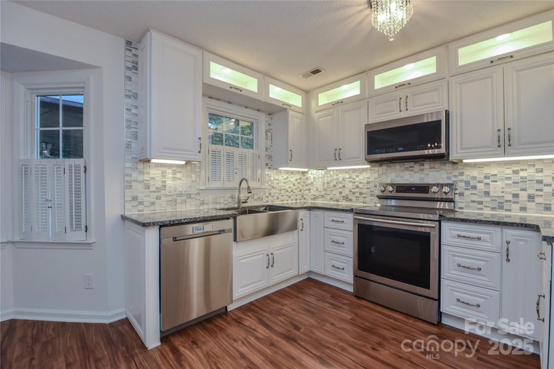 1227 Well Spring Dr, Charlotte, NC 28262