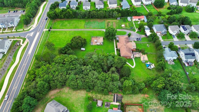 12708 Hamilton Rd, Charlotte, NC 28273