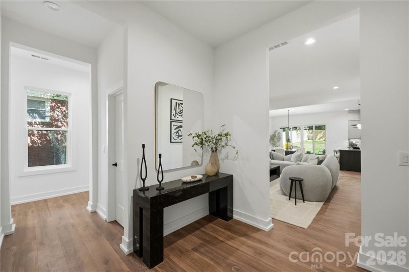 2621 Springway Dr, Charlotte, NC 28205
