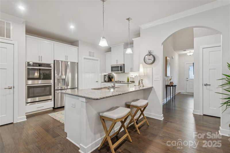 5812 Barrowlands Ct, Charlotte, NC 28210
