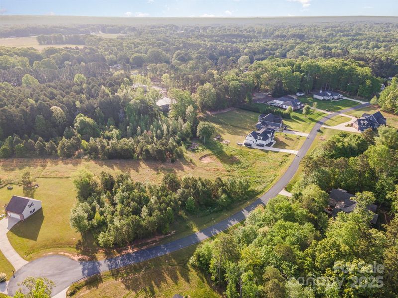 400 Forest View Dr, Kannapolis, NC 28081
