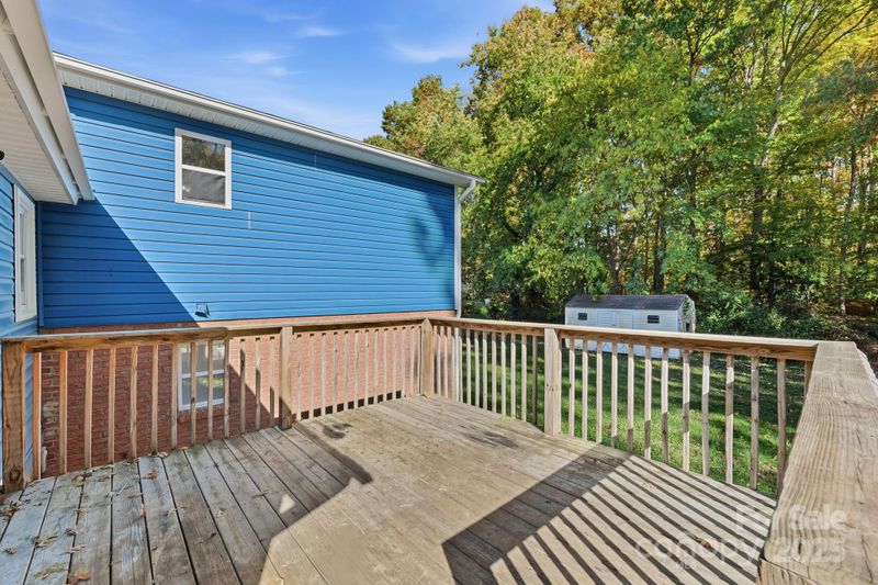 814 Dobson Dr, Charlotte, NC 28213