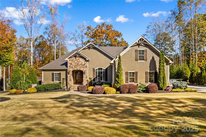 8612 Amandine Way, Terrell, NC 28682