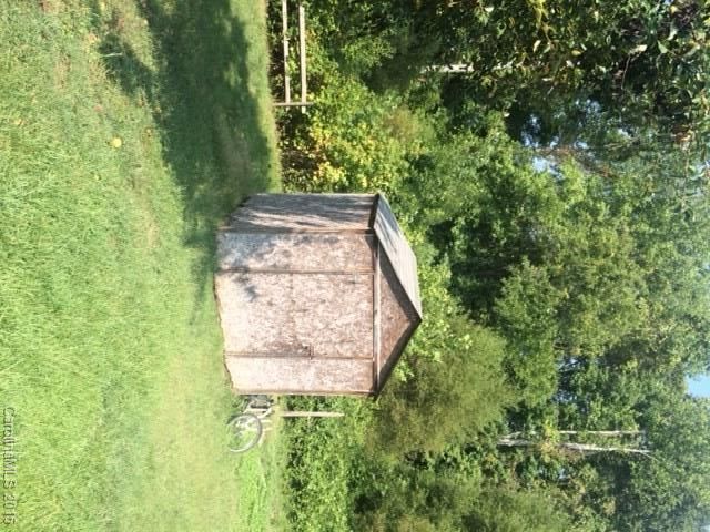 409 E Mclelland Ave, Mooresville, NC 28115