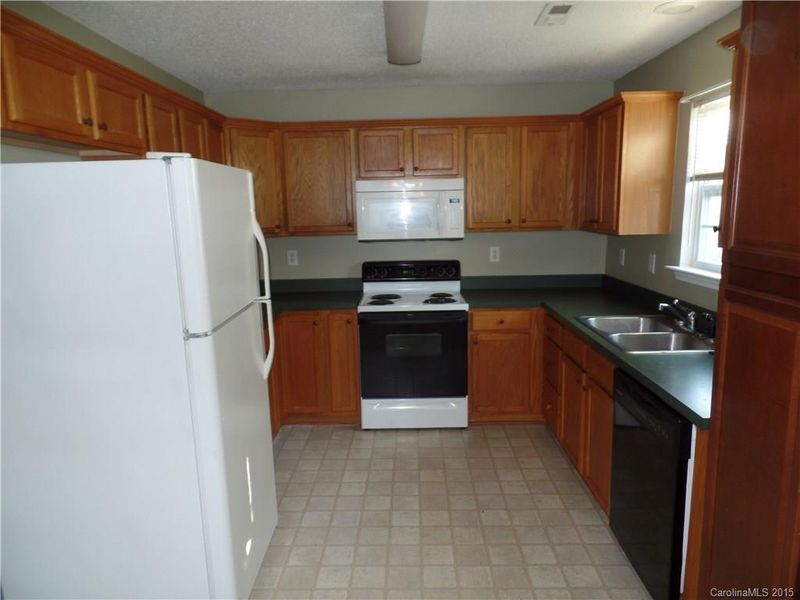 7604 Saddle Trail Ln, Charlotte, NC 28269
