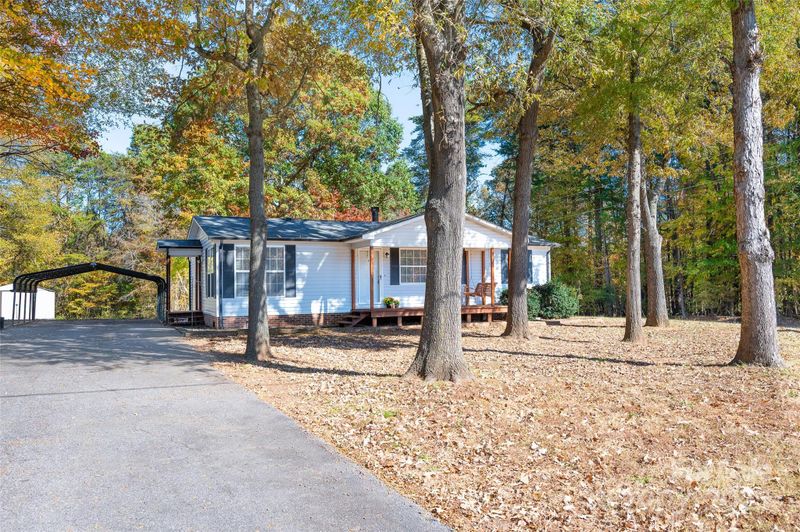 9300 Sherrills Ford Rd, Terrell, NC 28682
