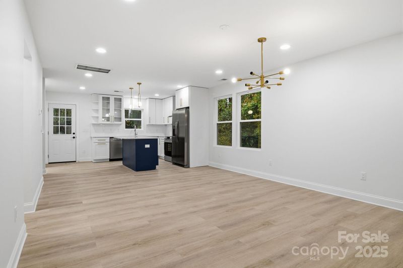 2310 Sunset Blvd, Charlotte, NC 28269