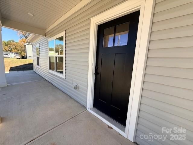 212 Queens Ct, Gastonia, NC 28052