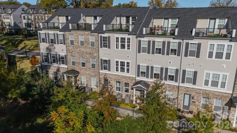 2560 Deacon Ave, Charlotte, NC 28204