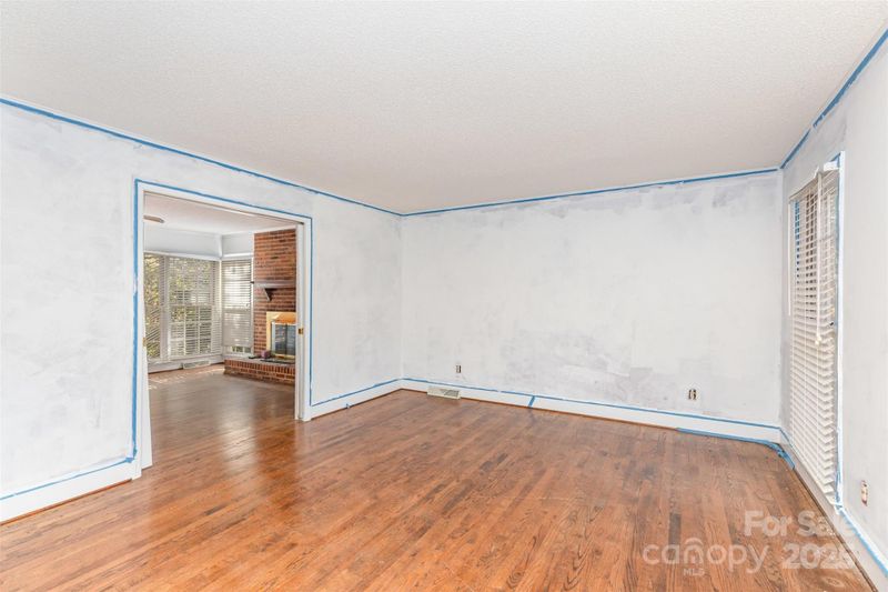 9208 Willowglen Trl, Charlotte, NC 28215