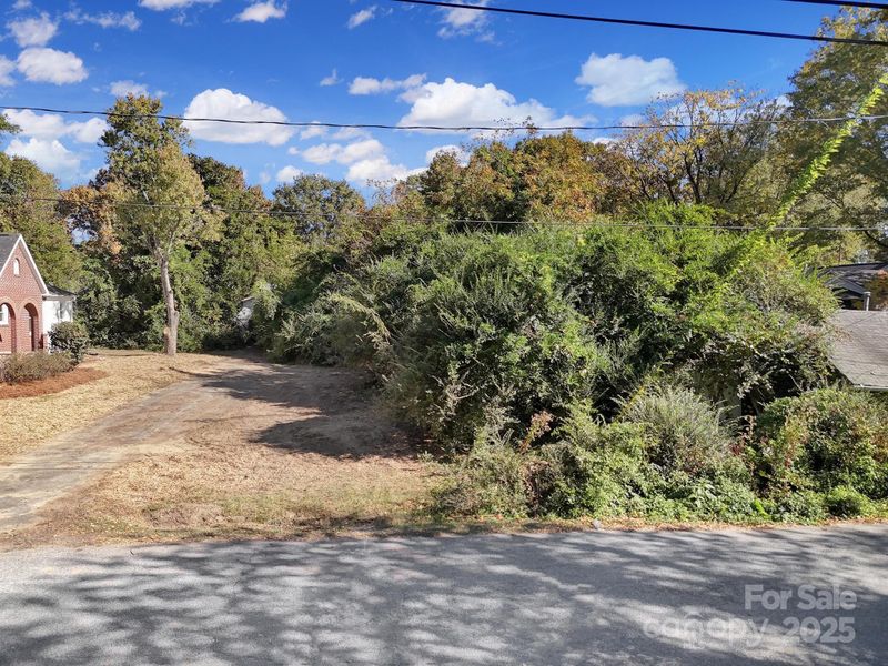 805 Packard Ave, Kannapolis, NC 28083