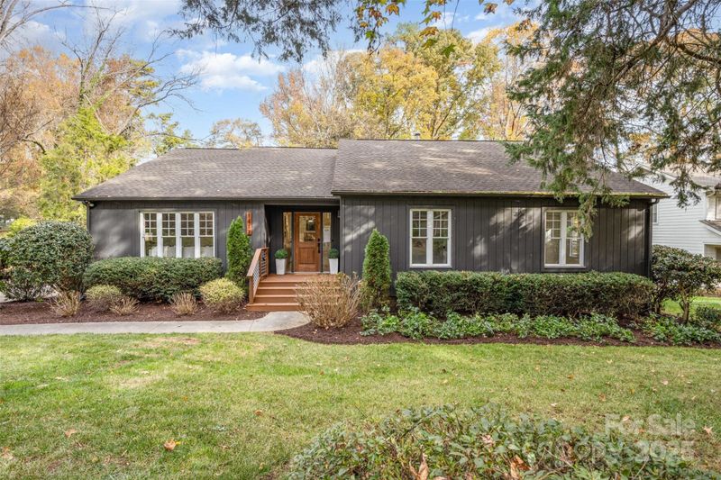 1417 Wandering Way Dr, Charlotte, NC 28226