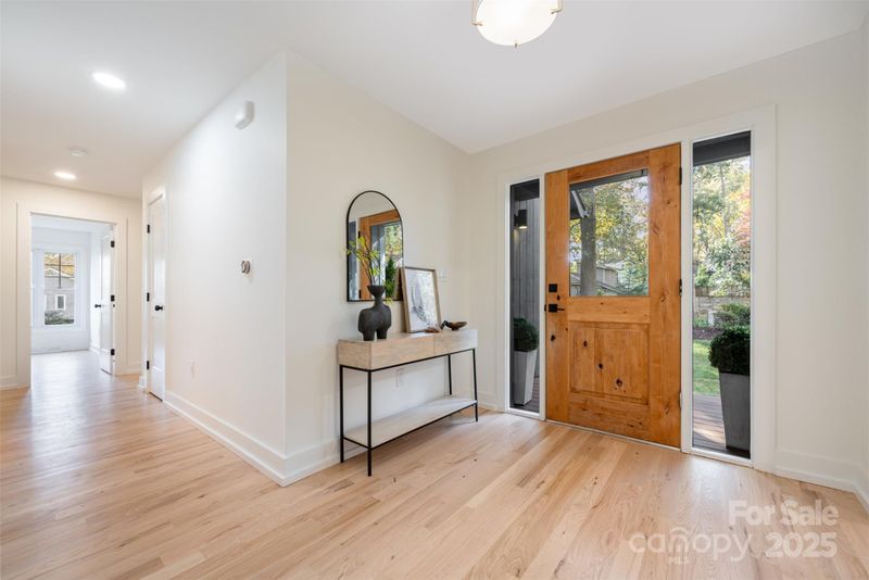 1417 Wandering Way Dr, Charlotte, NC 28226