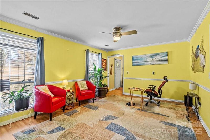 2042 Killarney Pl, Charlotte, NC 28262