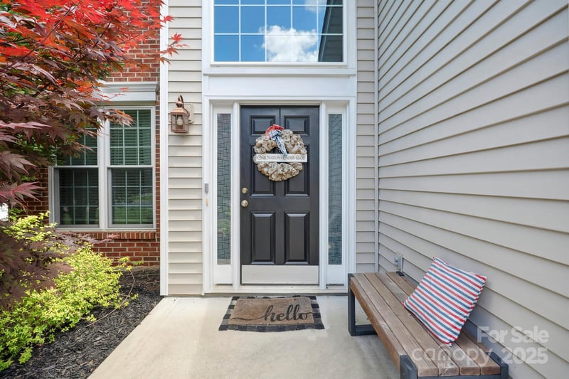16337 Greybriar Forest Ln, Charlotte, NC 28278