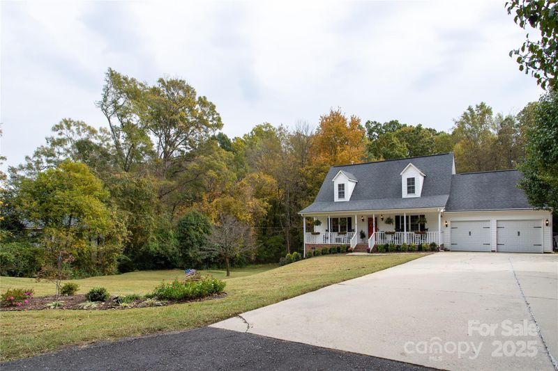 1735 Kallaramo Rd, Rock Hill, SC 29732