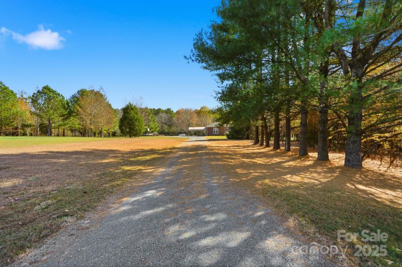 15018 Short Cut Rd, Gold Hill, NC 28071