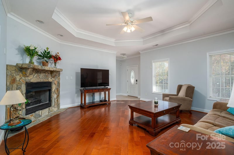 7522 Turnberry Ln, Stanley, NC 28164