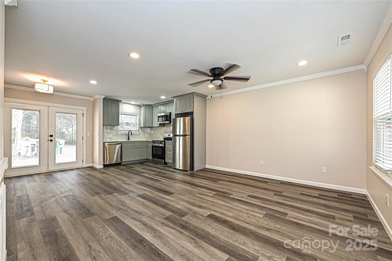 3133 Amay James Ave, Charlotte, NC 28208