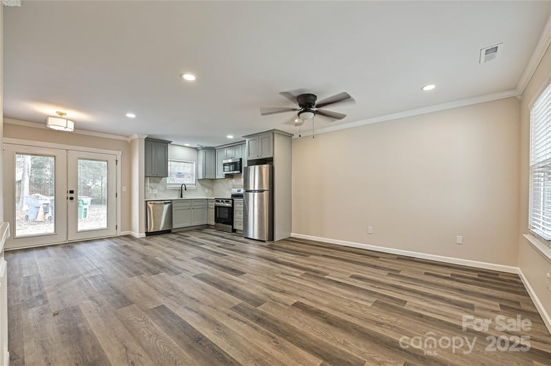 3133 Amay James Ave, Charlotte, NC 28208