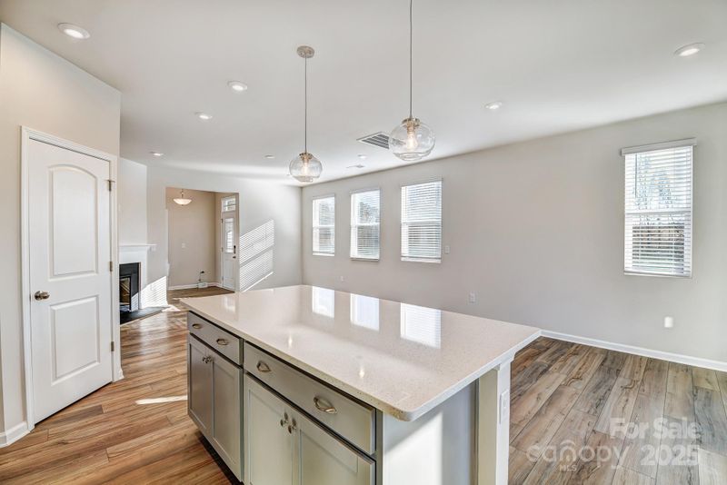 9204 Pagoda Oak Dr, Charlotte, NC 28269