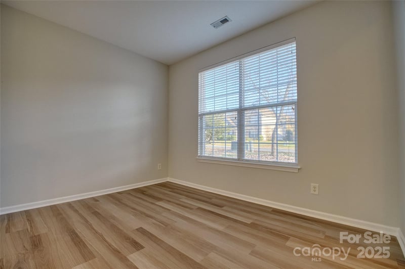 502 Gillcreek Ct, Lake Wylie, SC 29710