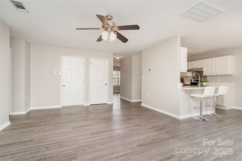 2919 Heather Ridge Rd, Dallas, NC 28034
