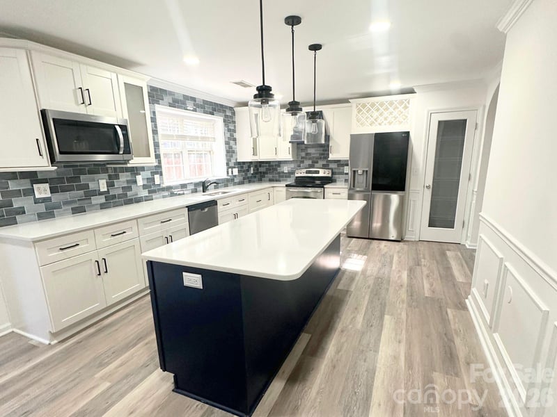 9310 Chastain Walk Dr, Charlotte, NC 28216