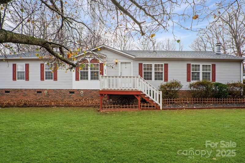 3915 Four C Pl, Maiden, NC 28650