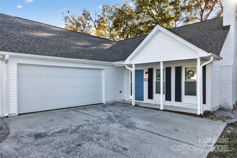 2907 Ashe Croft Dr, Indian Trail, NC 28079