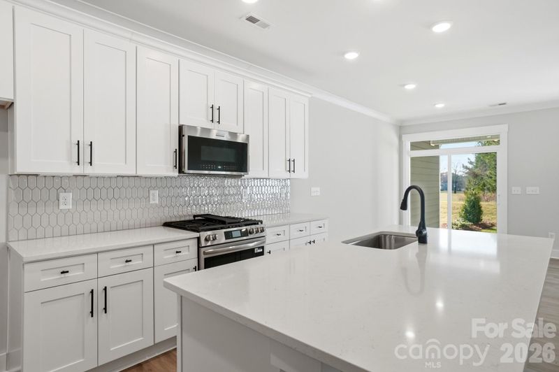 107 Viburnum Rd, Waxhaw, NC 28173