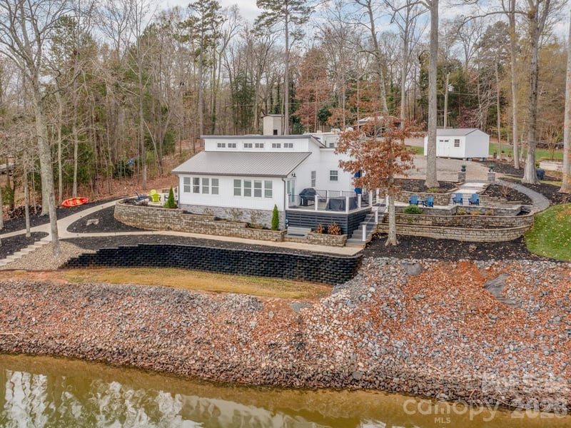 6788 Bucleigh Rd, Lake Wylie, SC 29710