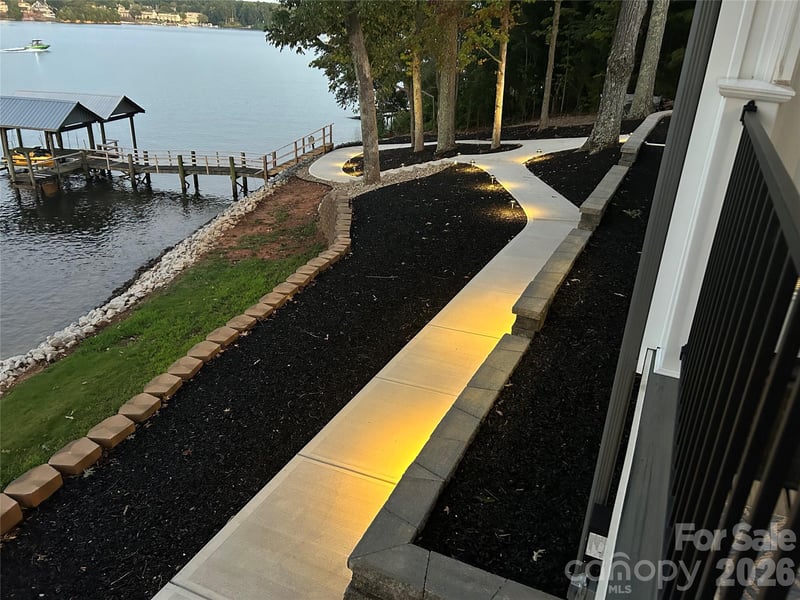 6788 Bucleigh Rd, Lake Wylie, SC 29710