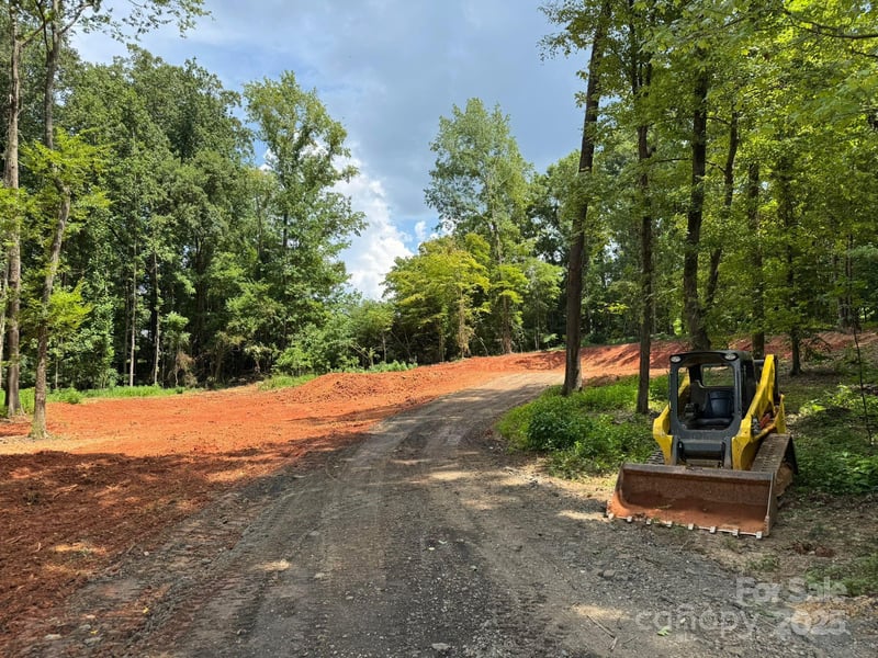 5904 Mcwhorter Rd, Waxhaw, NC 28173