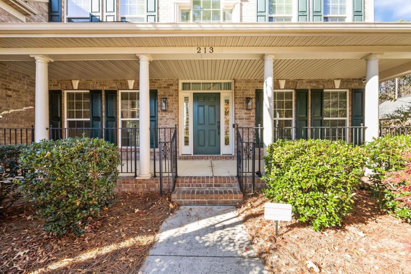 213 Beech Bluff Dr, Mount Holly, NC 28120