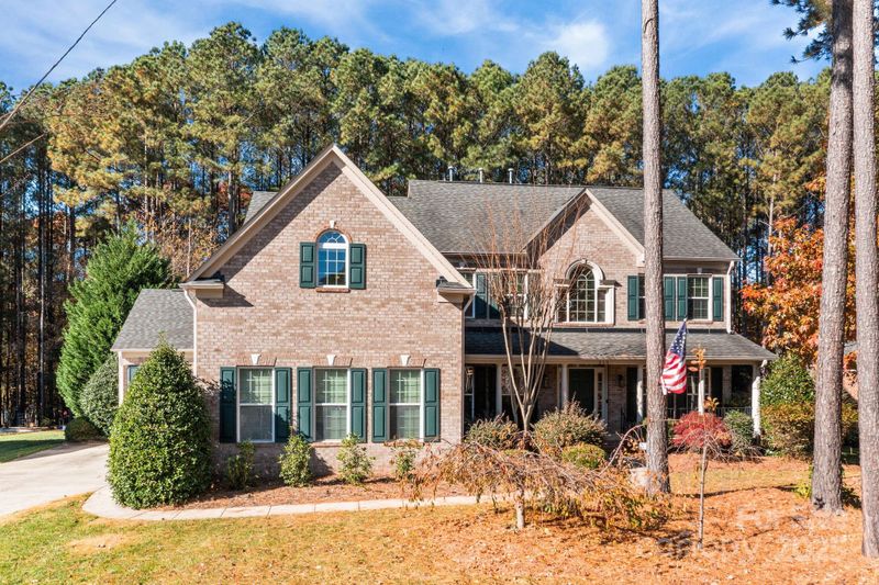 213 Beech Bluff Dr, Mount Holly, NC 28120