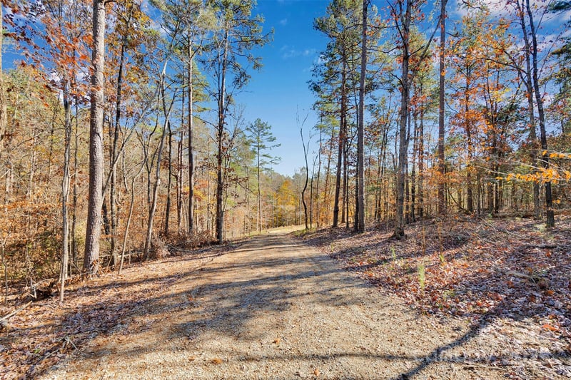 1470 Trotter Cir, Mount Pleasant, NC 28124