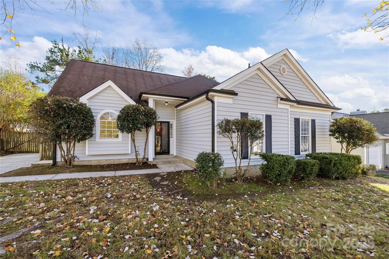 13309 Baker Mills Rd, Pineville, NC 28134