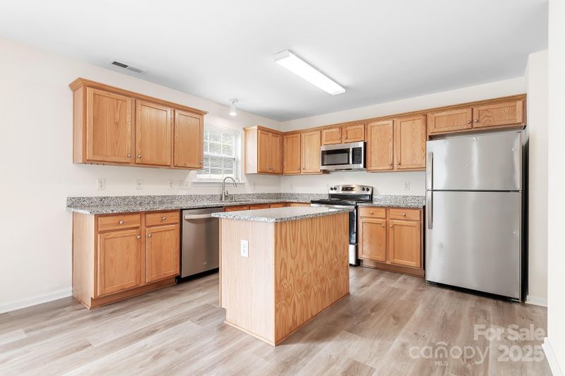 2058 Twilight Ln, Monroe, NC 28110