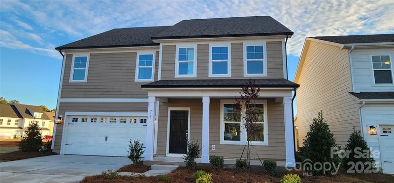 738 Sirius Ln, York, SC 29745