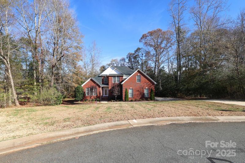 3048 Patrick Place Cir #10, Clover, SC 29710