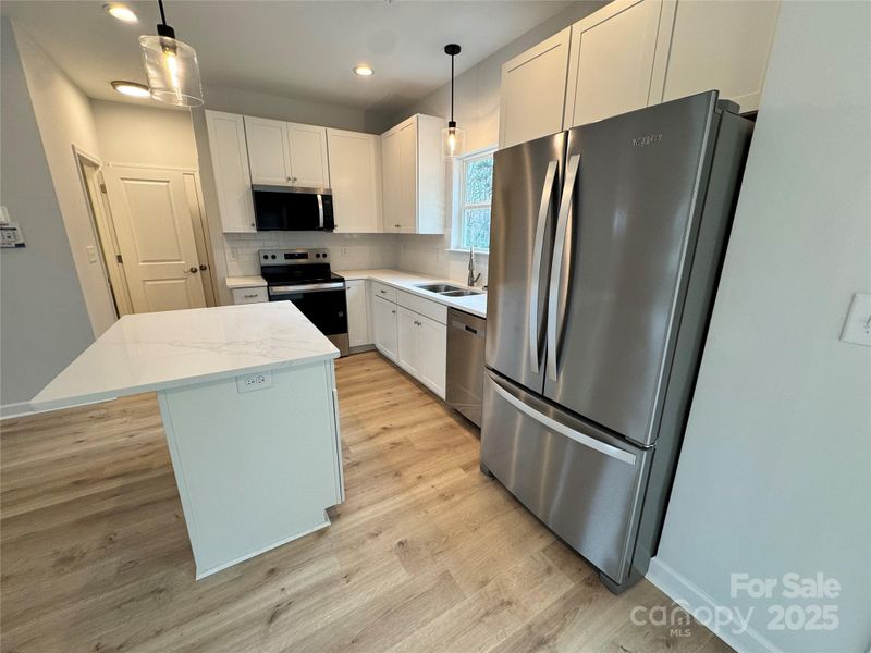621 E Maple Ave, Gastonia, NC 28054