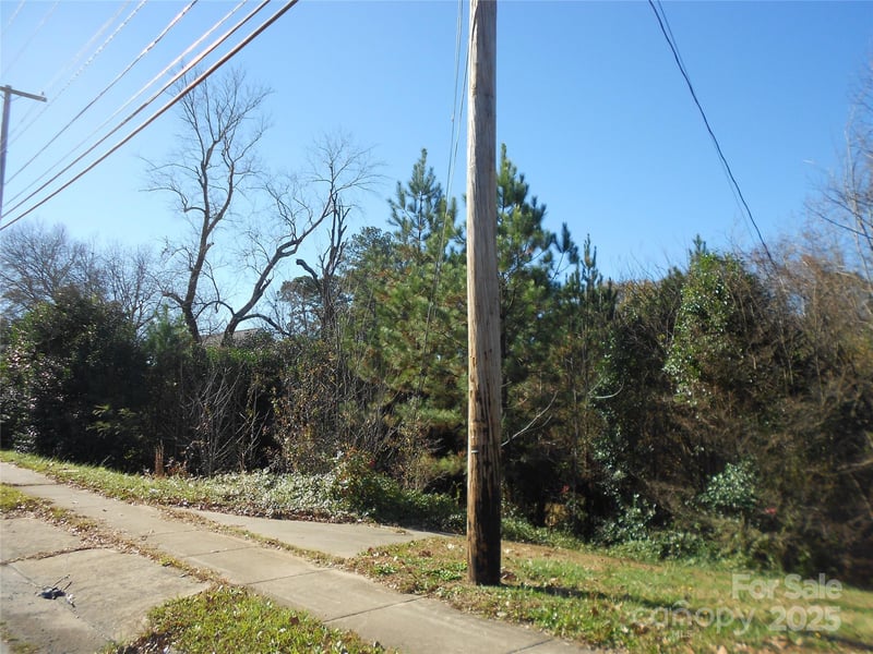 1009 N New Hope Rd, Gastonia, NC 28054