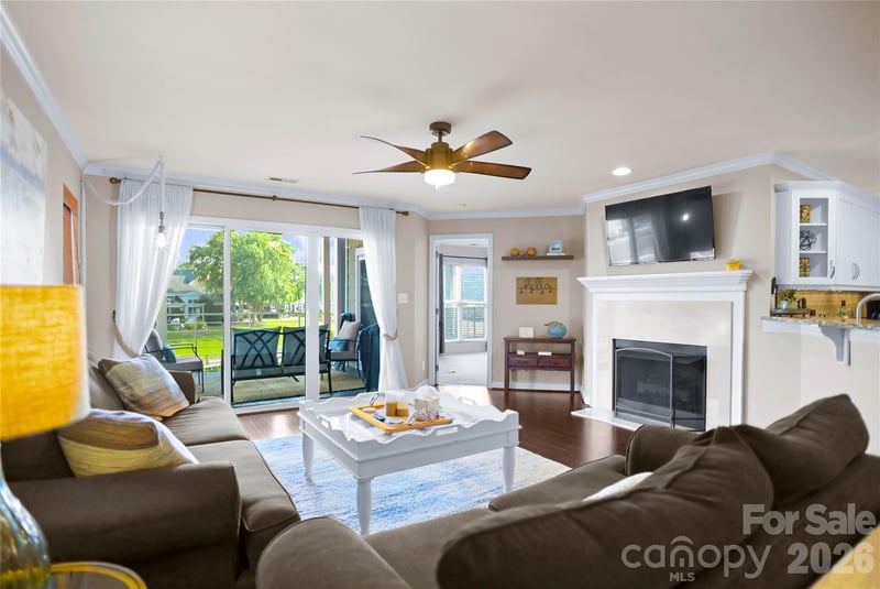 18525 Harborside Dr, Cornelius, NC 28031