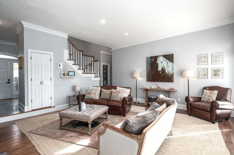 501 Maymont Dr, Cramerton, NC 28032