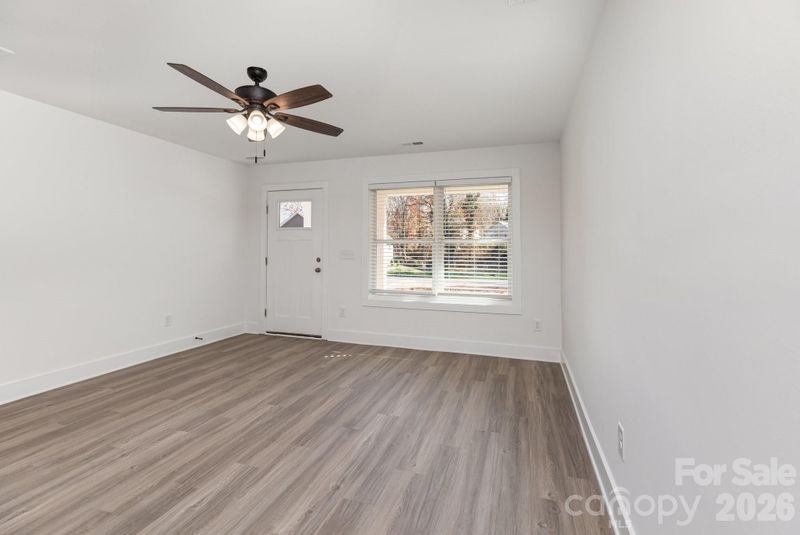 208 James St, Kannapolis, NC 28083