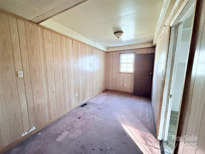560 6th St, Chester, SC 29706