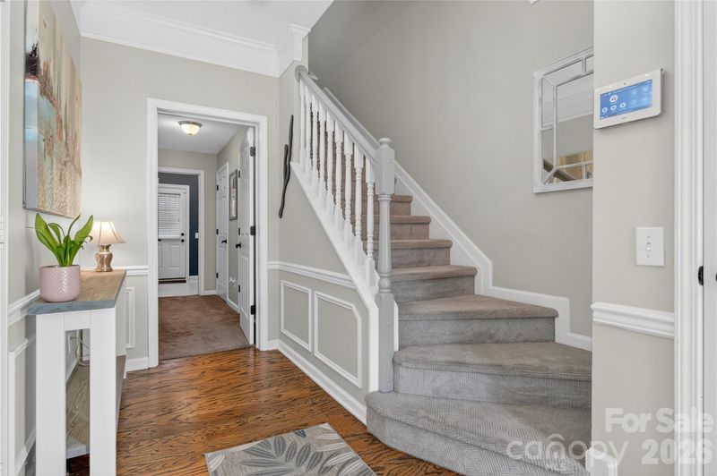 3018 Castleberry Ct, Charlotte, NC 28209
