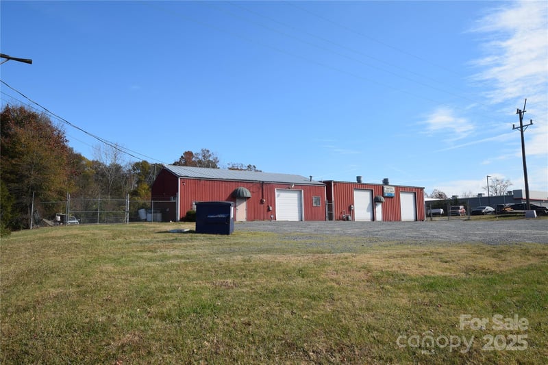 10310 Rozzelles Ferry Rd, Charlotte, NC 28214