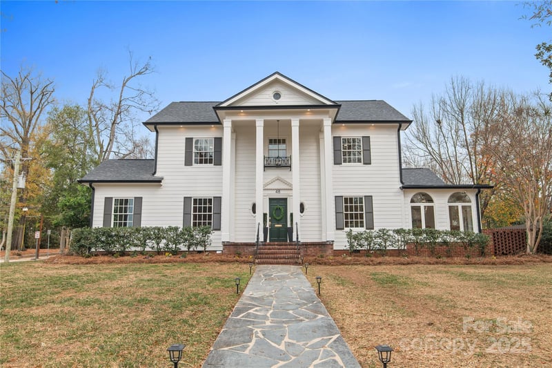 48 Spring St NW, Concord, NC 28025